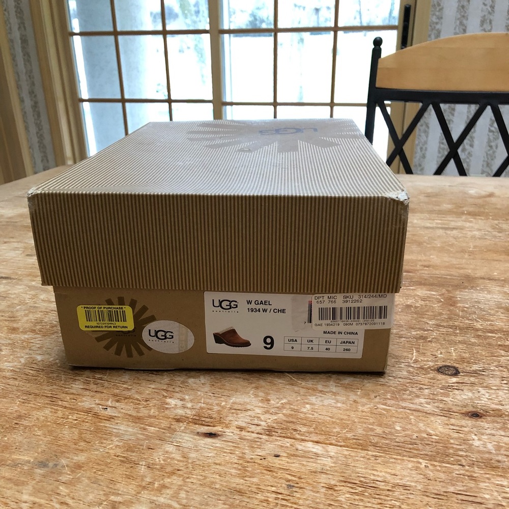 Ugg Wedges - image 7